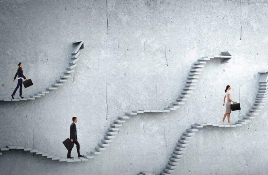 How to Choose a Career Based on Your Long Term Goals